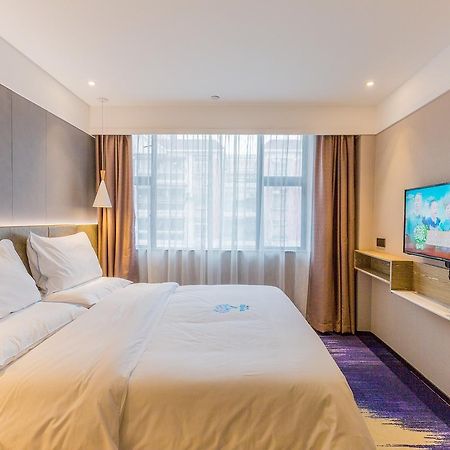 Lifu Hotel Wankel Jiang Tai Road Metro Station Branch 広州 エクステリア 写真
