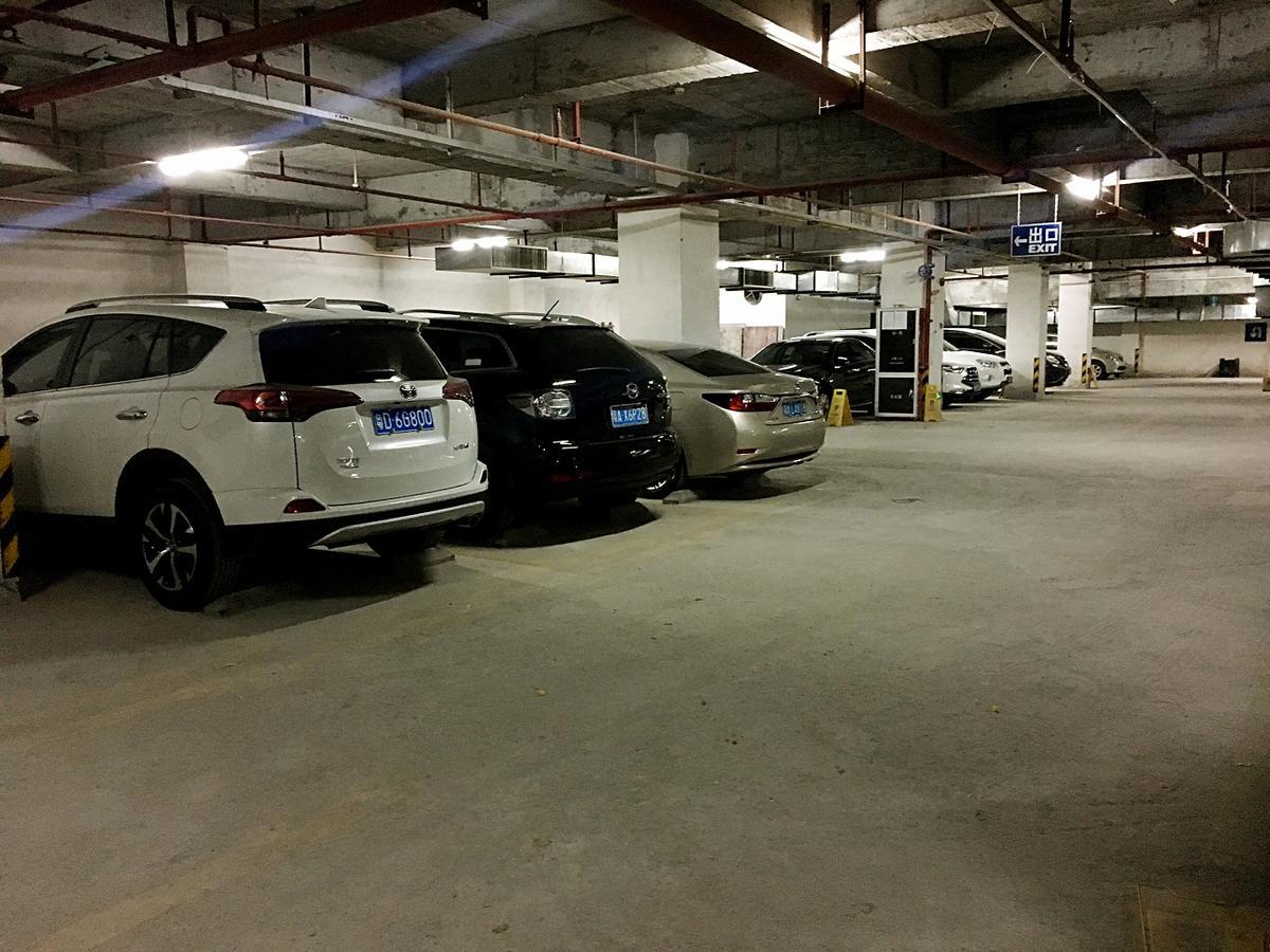 Lifu Hotel Wankel Jiang Tai Road Metro Station Branch 広州 エクステリア 写真